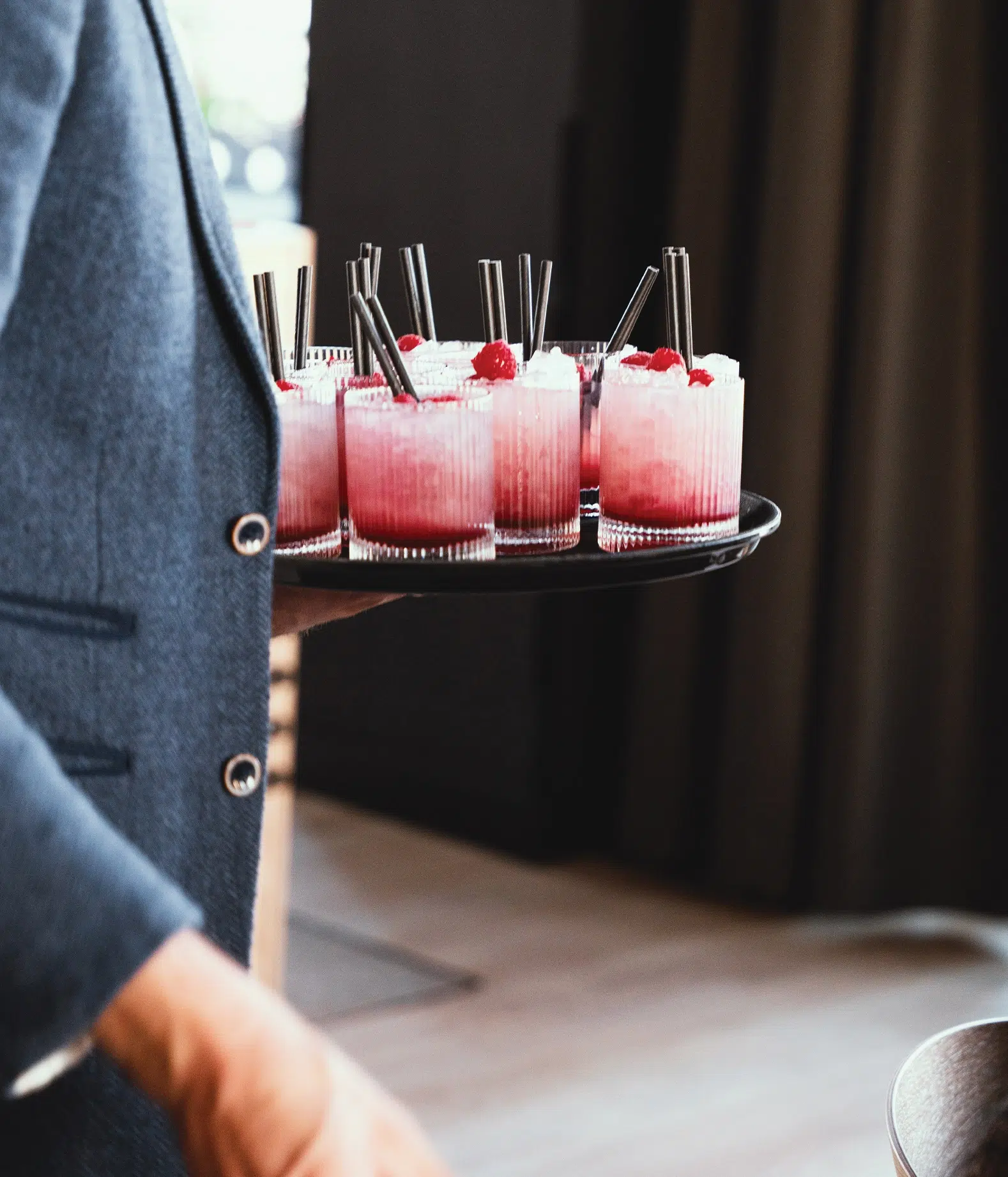 uhaus lounge35 cocktails