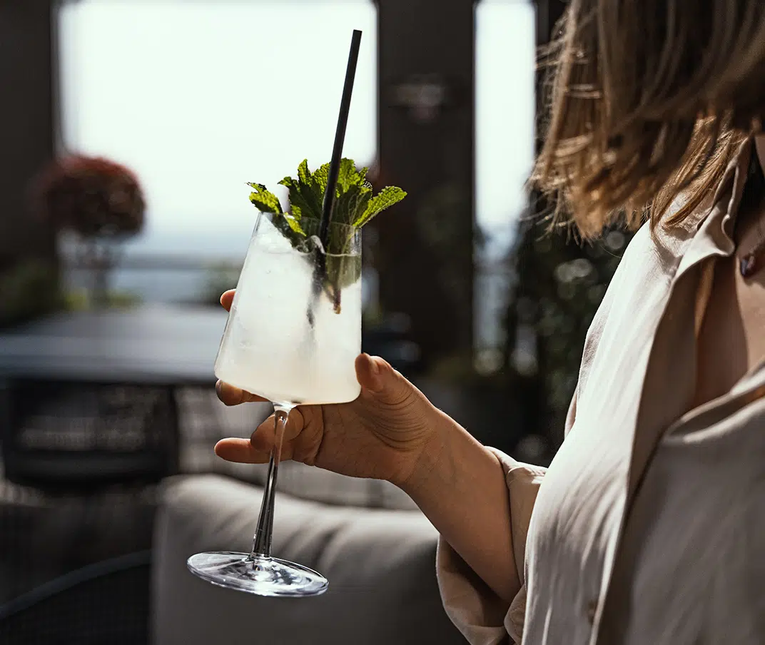 uhaus lounge35 north