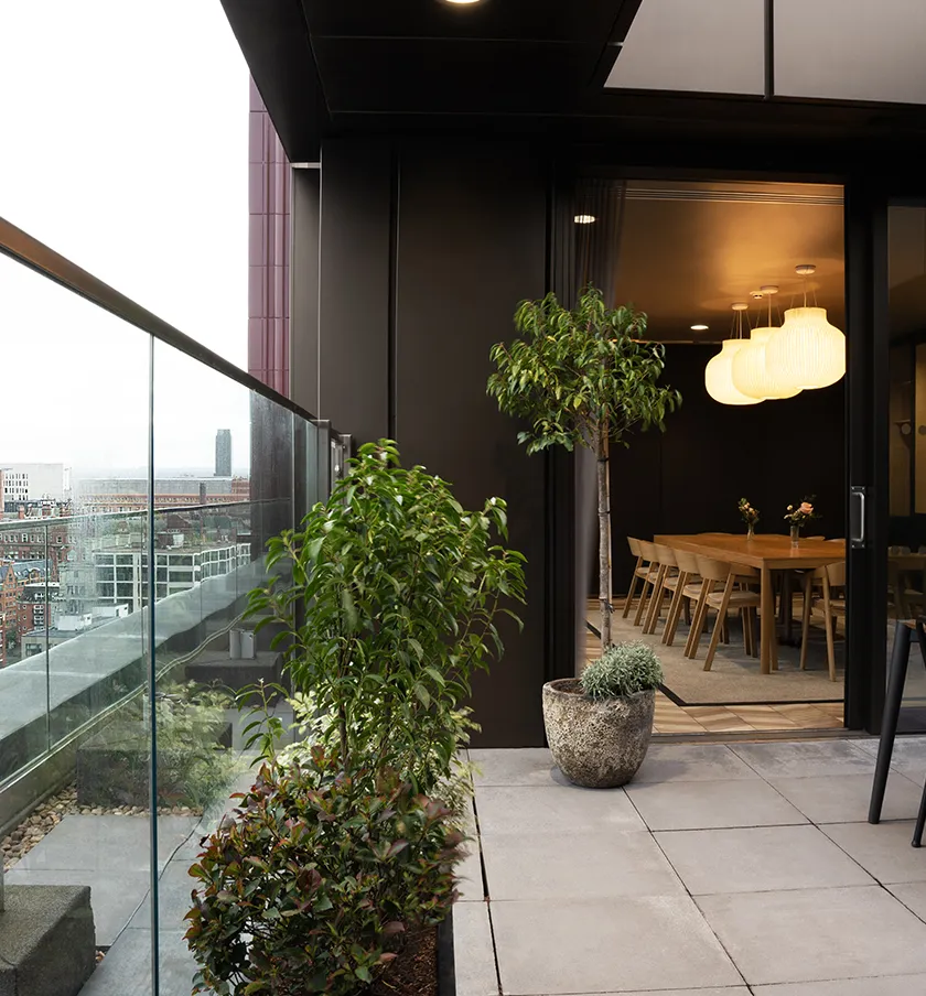 uhaus north 15th lounge terrace