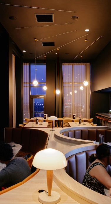 lounge 35 night shot