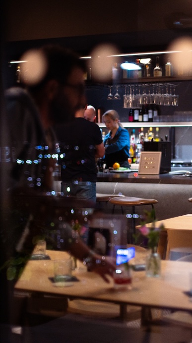 lounge 35 drinks being served